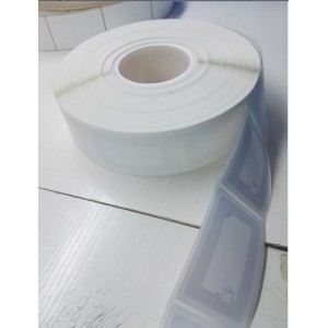 RFID Etiketten in Wunschgröße mit Wunsch-Chip