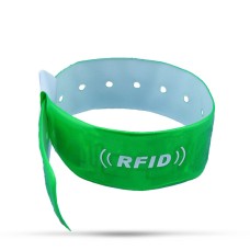RFID Einweg Armband aus PVC, versch. Farben mit Wunschchip
