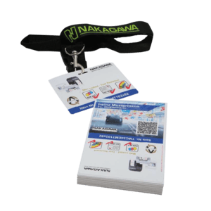 Besucherausweise ExpoBadge / Butterfly: 96x82mm (BxH) Tintenstahlbedruckbar für beidseitigen Druck, 500 Stück mit Lochung (Euro Hole) und Wassertropfen resistent